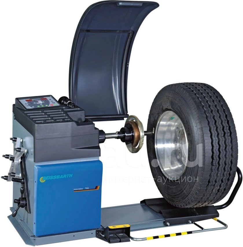 Балансировочный станок Beissbarth MICROTEC 835a.