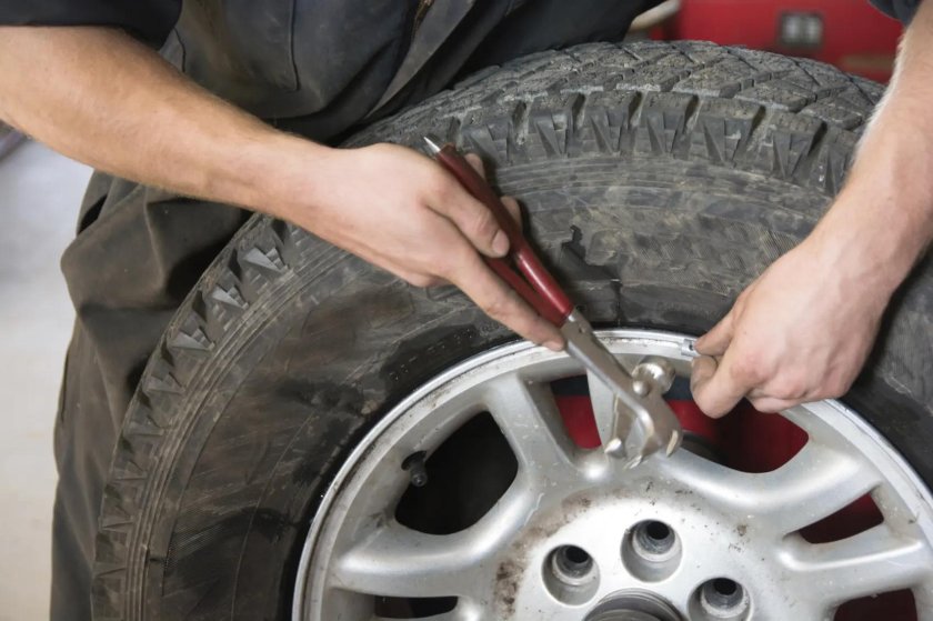 Отбалансировать колесо