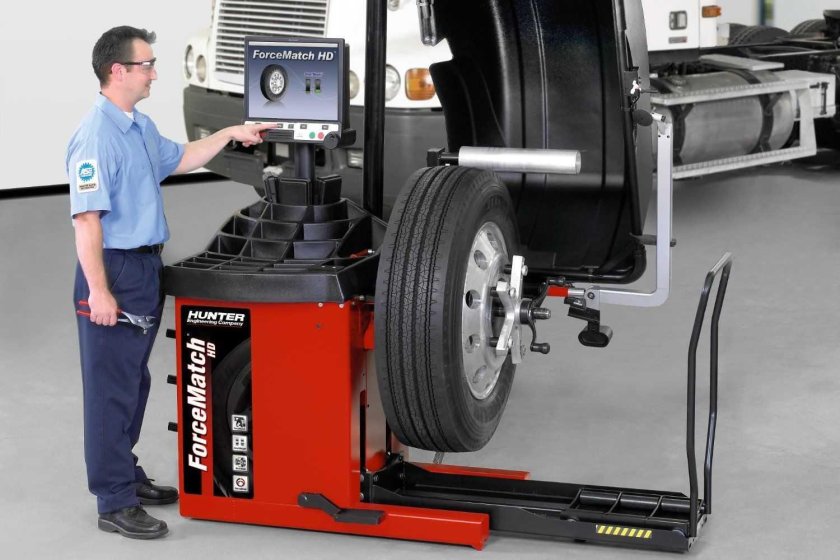 Балансировочный станок Хантер