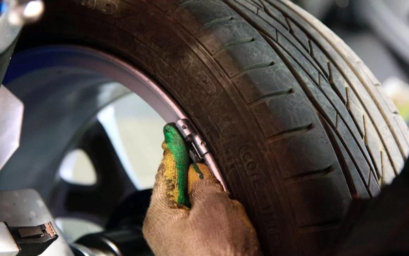 Балансировочный грузик колеса