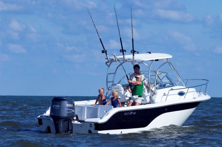 Рыболовный катер