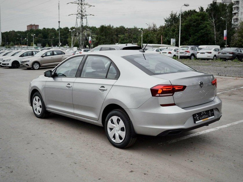 Фольксваген поло 2022 серебристый