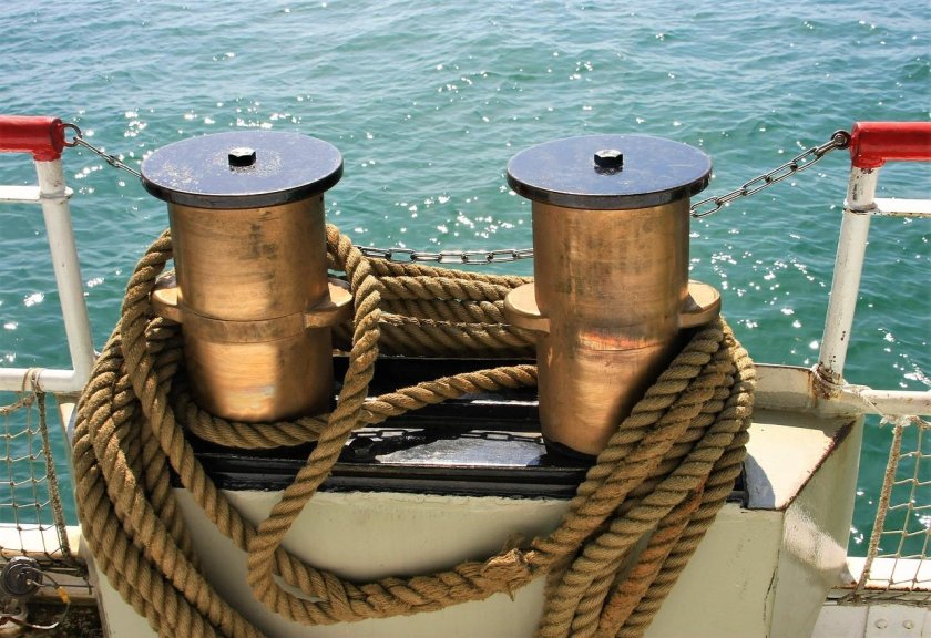 Кнехт битенг