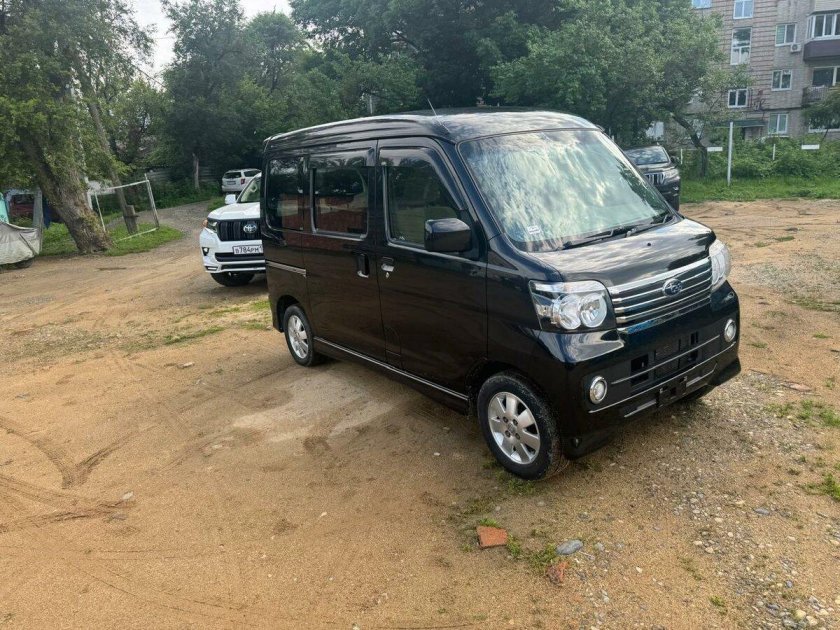 Минивэн субару