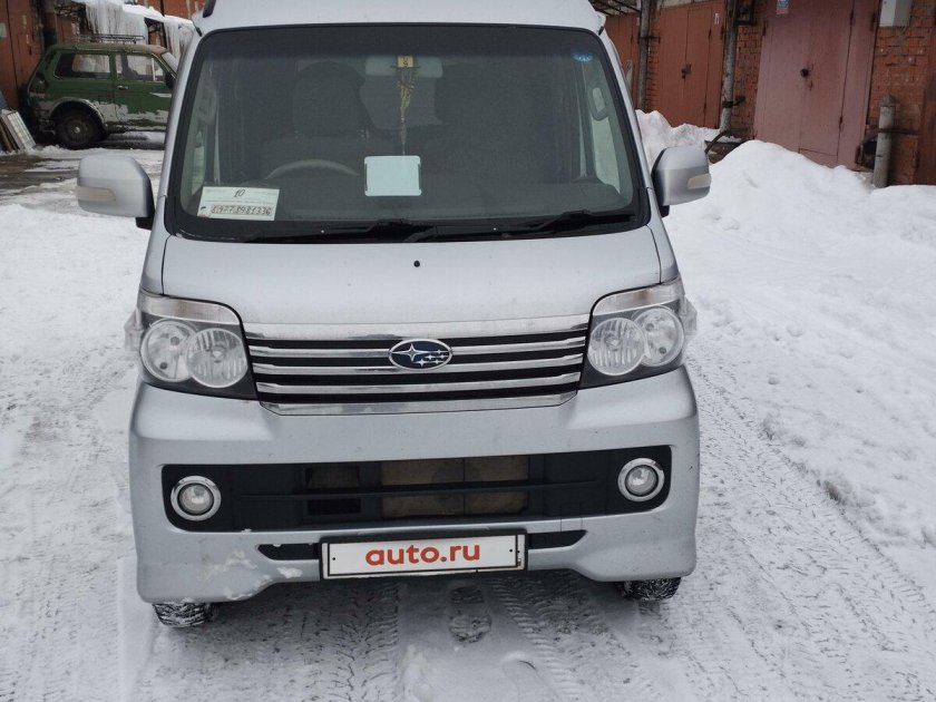 Subaru минивэн