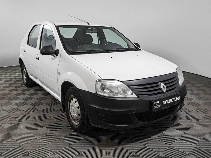 Рено Логан 2013 года
