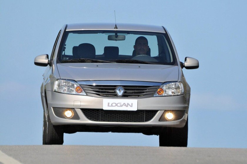 Рено Логан 1.6 2004