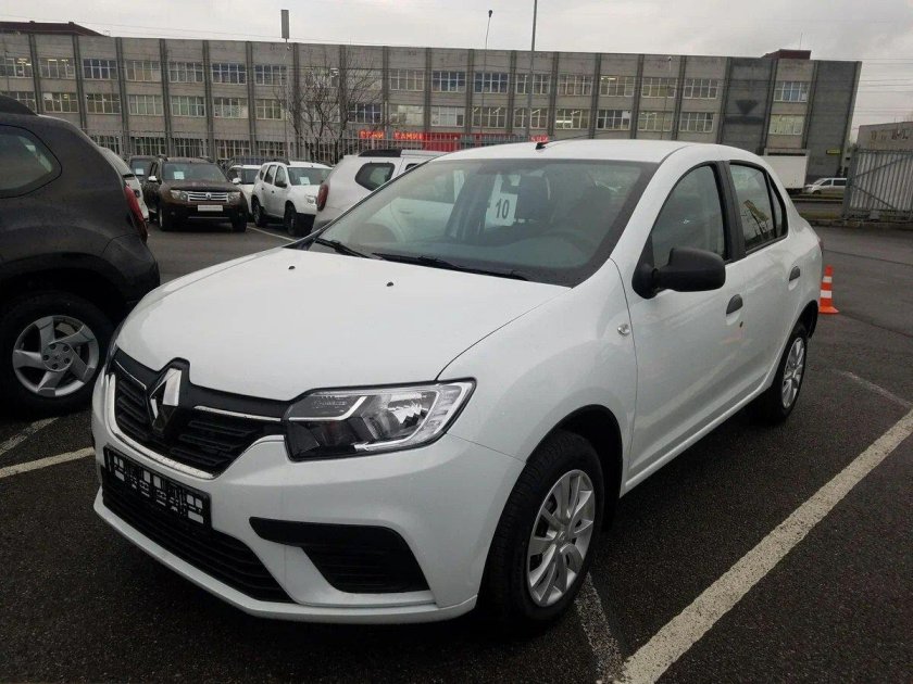 Рено Логан 2019 белый