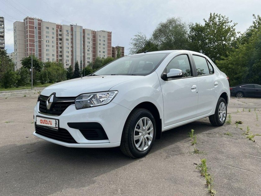 Рено Логан 2021