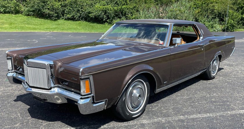 Lincoln continental mark iii 1971