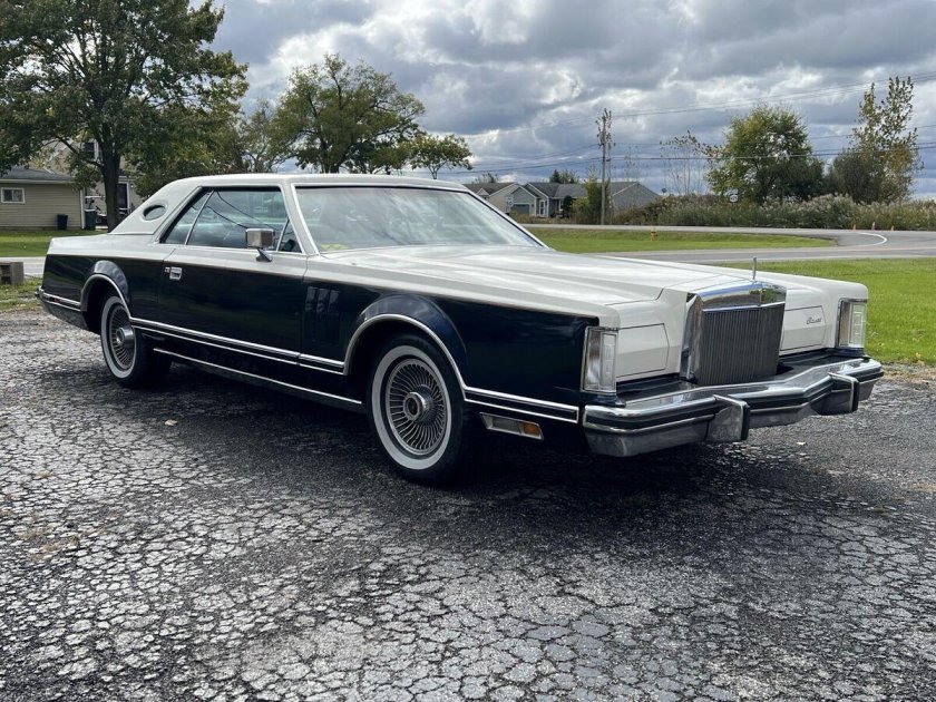 Lincoln continental 1979 mark v