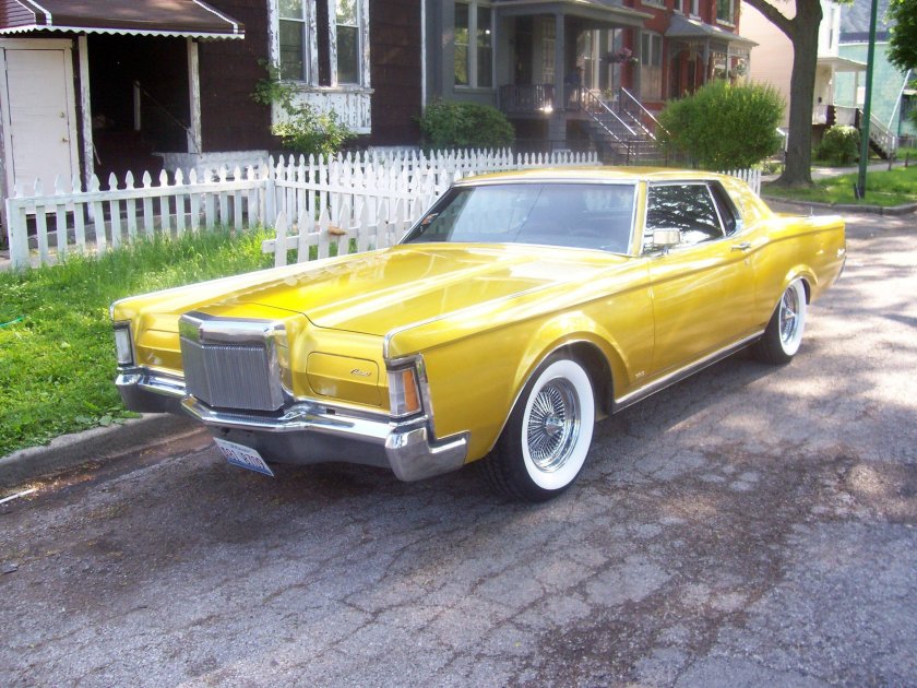 1970 Lincoln Continental Mark III