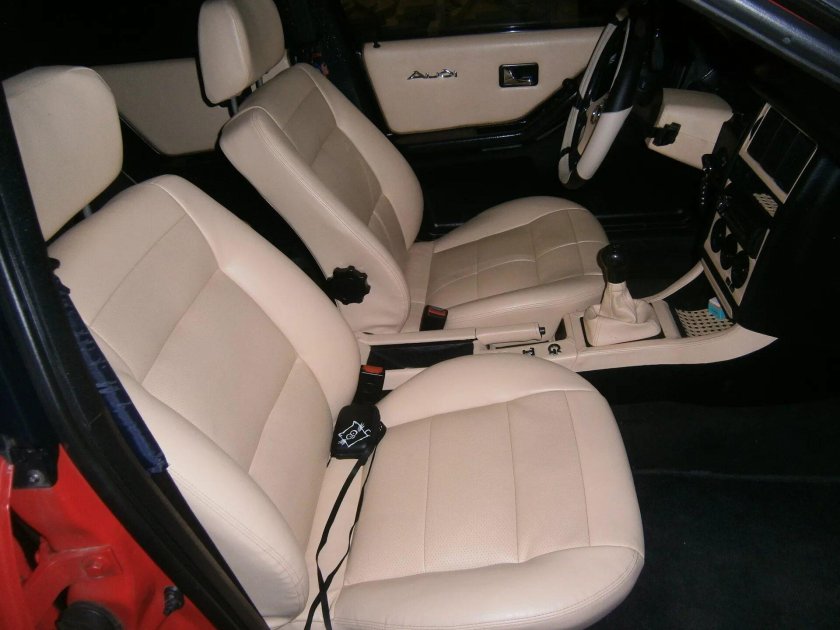 Белый салон ауди 80 б4