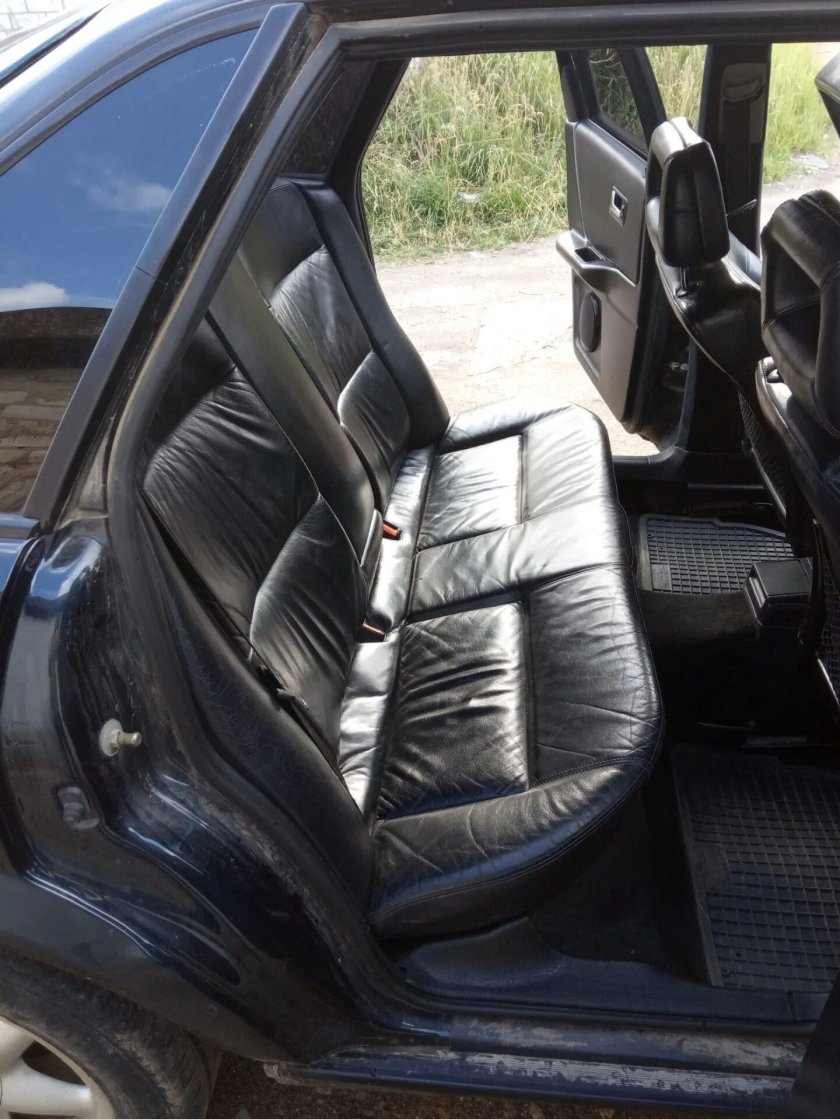 Ауди 80 кожаный салон