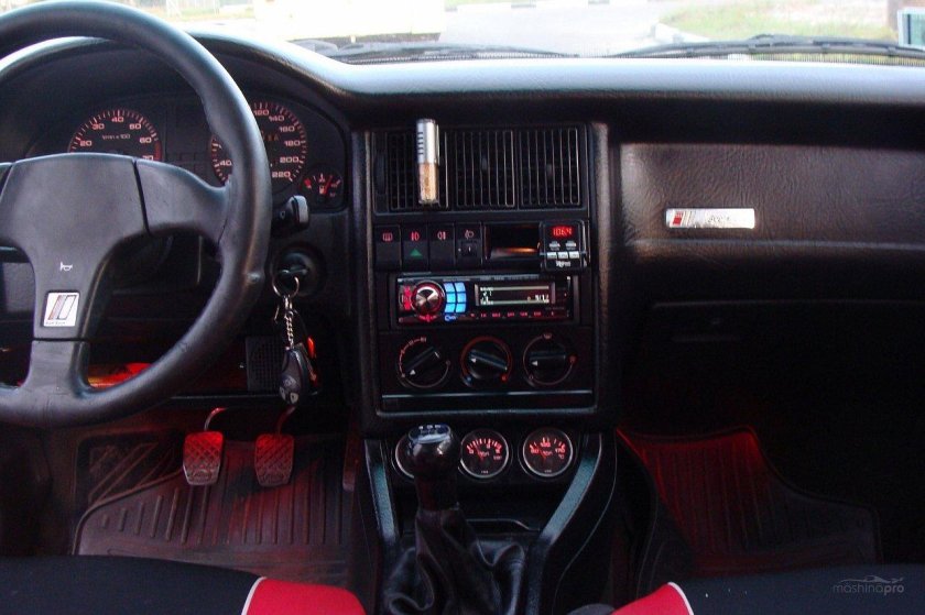 Audi 80 b3 торпеда