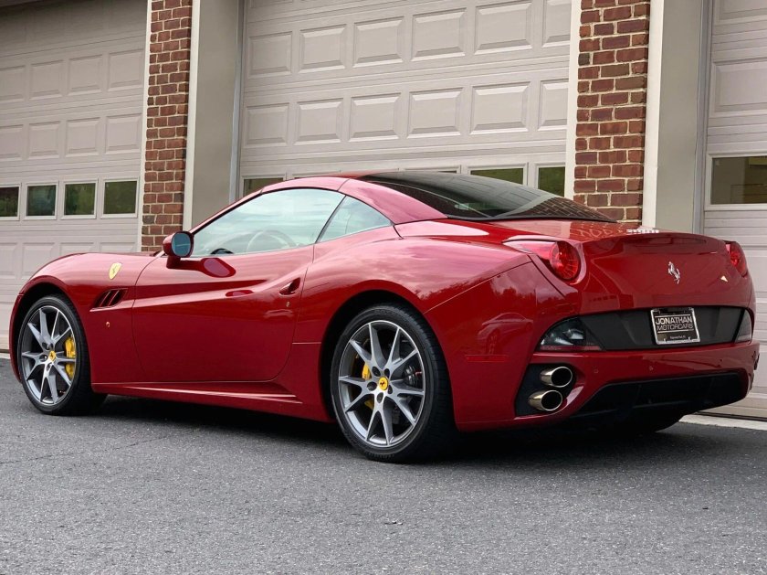 Ferrari California 2012