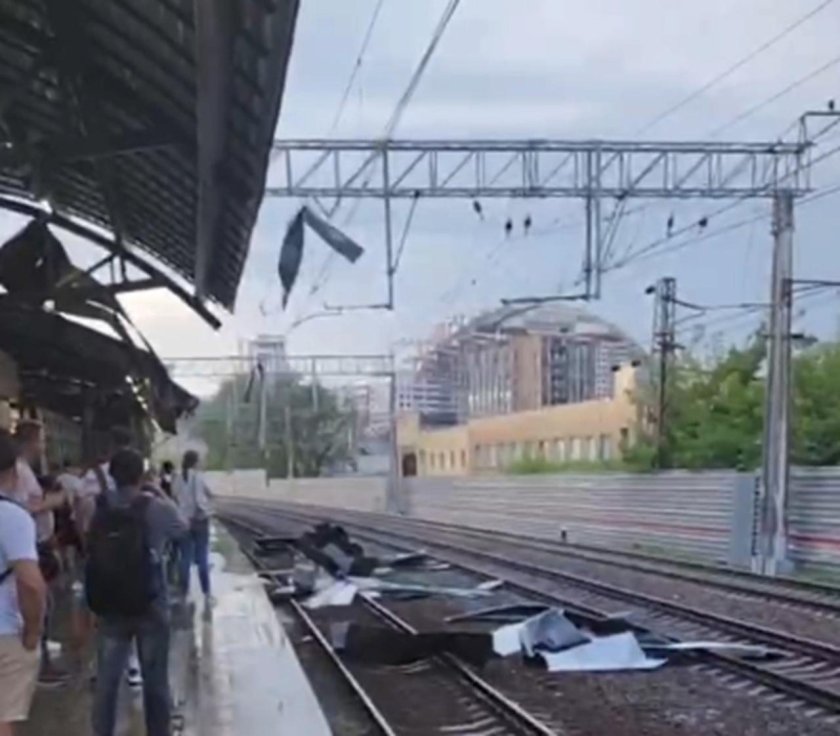 Движение поезда