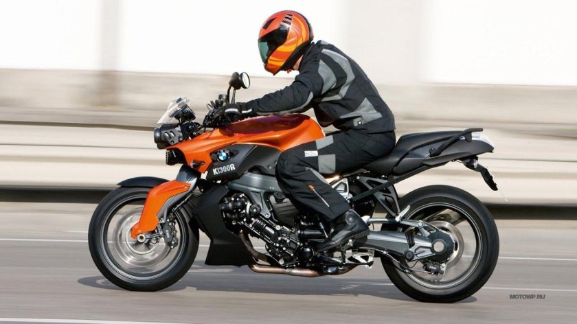 Мотоцикл БМВ к1300r