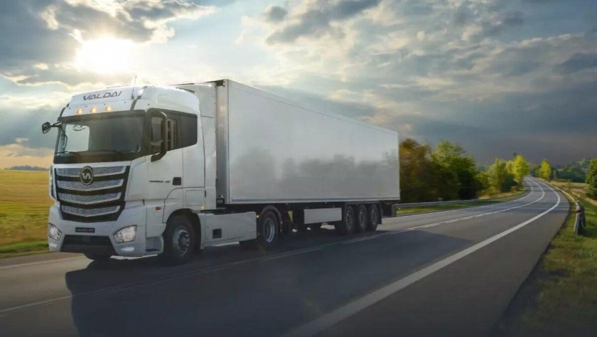 Валдай 45 тягач