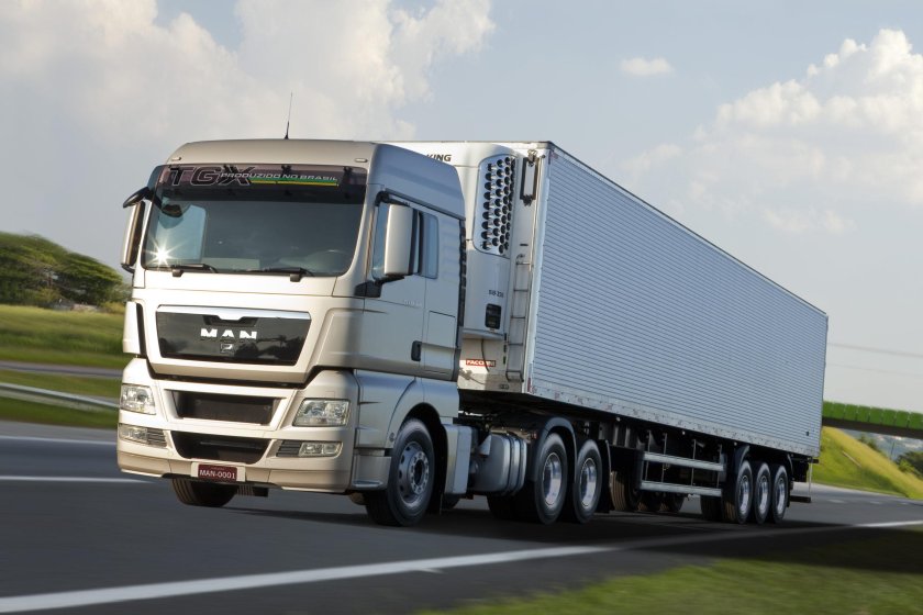 Грузовые машины