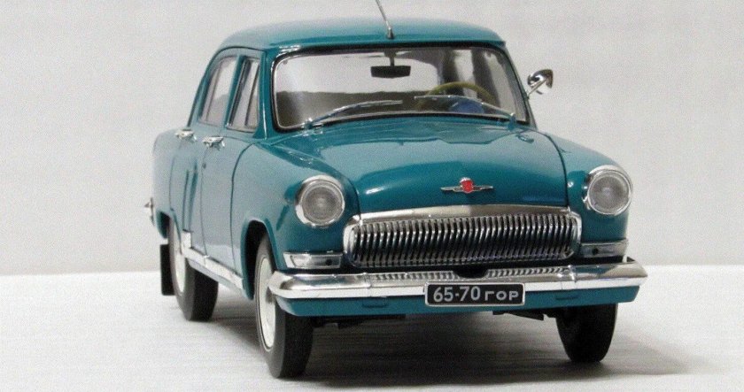 Волга ГАЗ 21 1:18