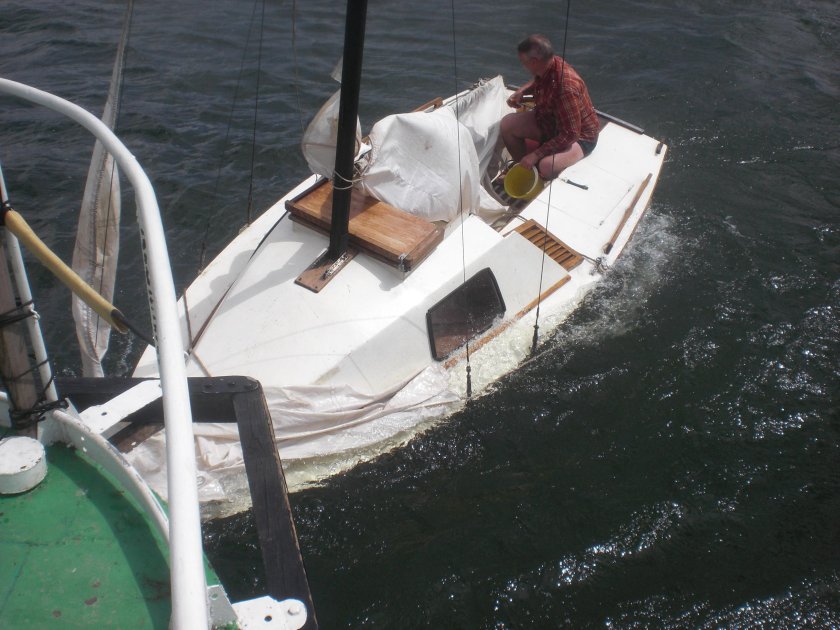 Швертбот Арджи 470