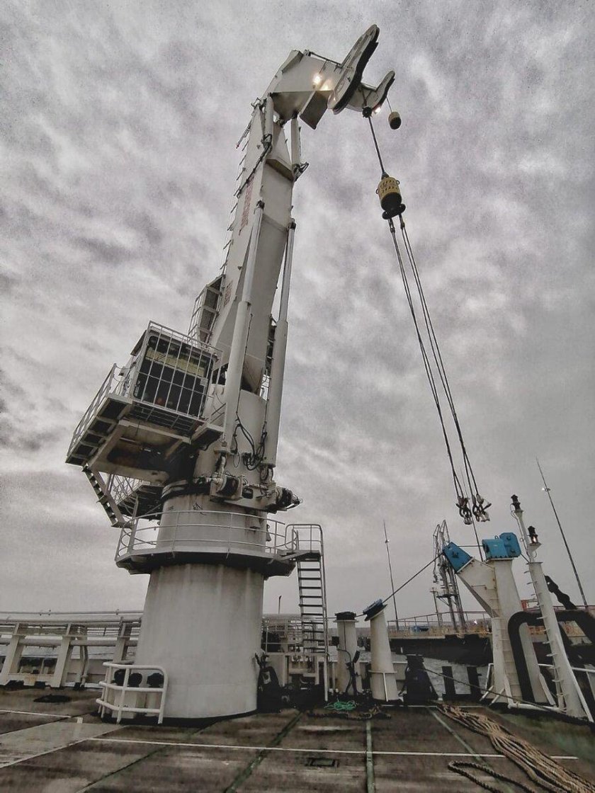 Судовой кран