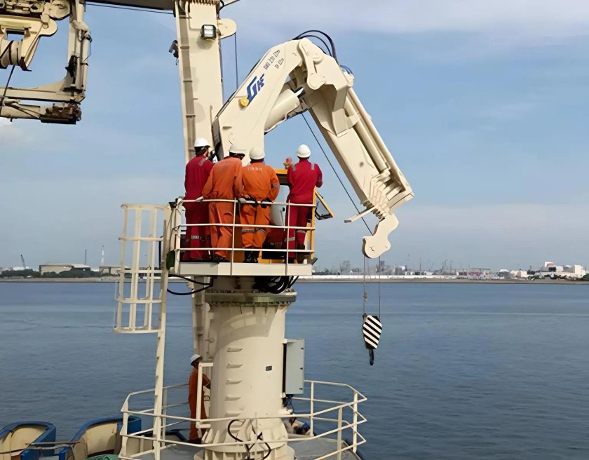 Морской кран