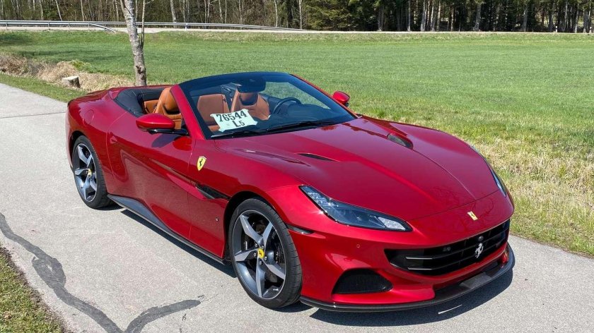 Ferrari Portofino m 2021