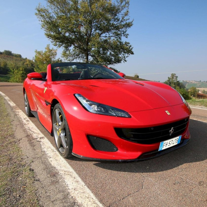 Ferrari portofino m 2021