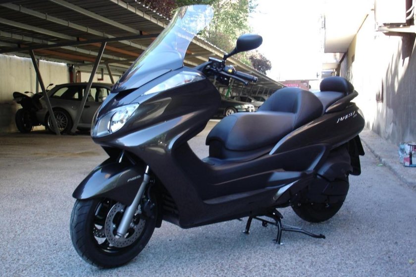 Yamaha Majesty 400