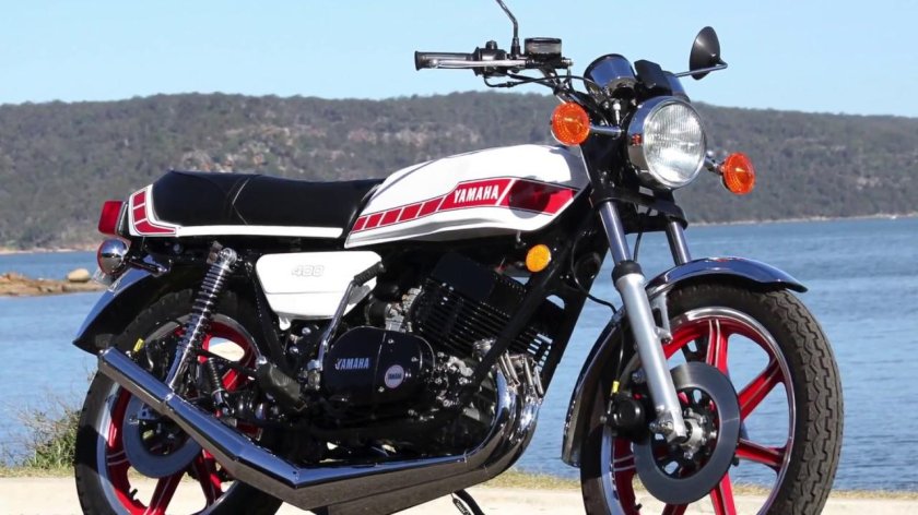 Yamaha rd400