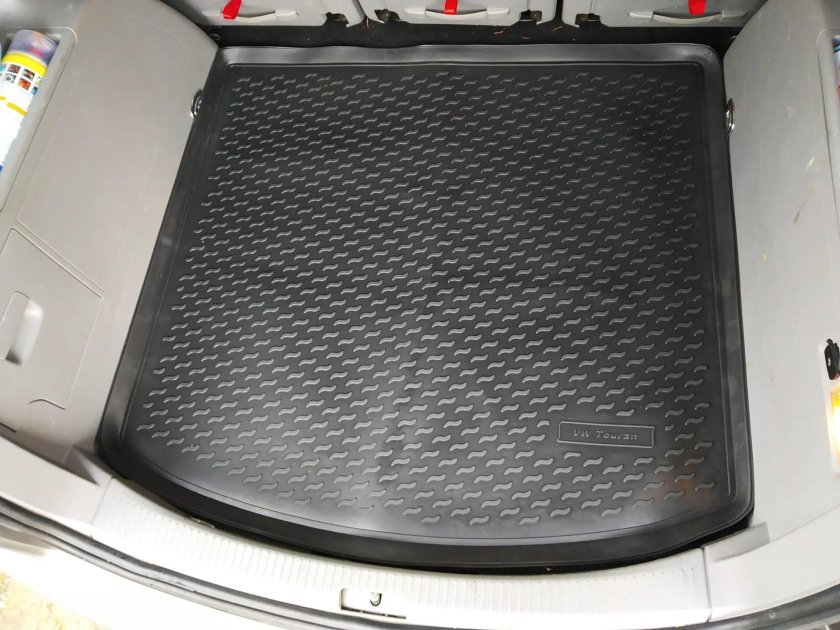 Коврик багажника Фольксваген Тоуран