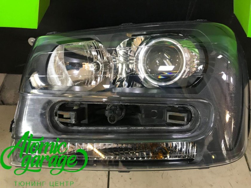 Линзованные фары на трейлблейзер 1