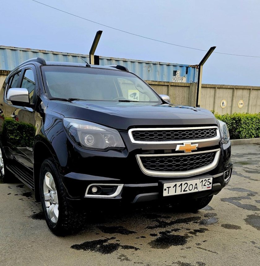 Chevrolet trailblazer 2