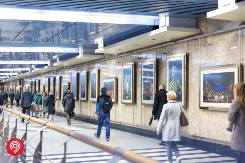 Выставочная станция метро