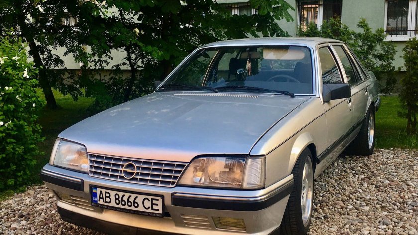 Opel Senator a 2.5