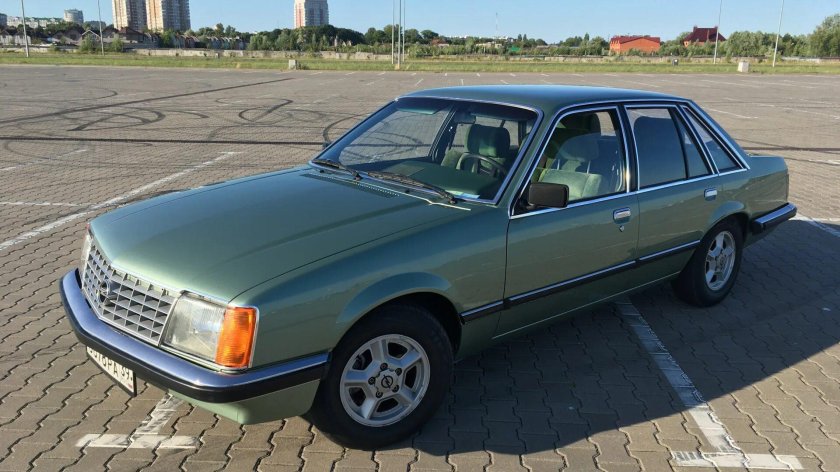 Опель сенатор 3 0