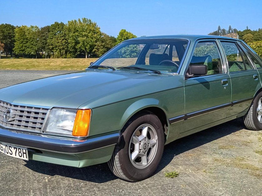 Опель сенатор 1983