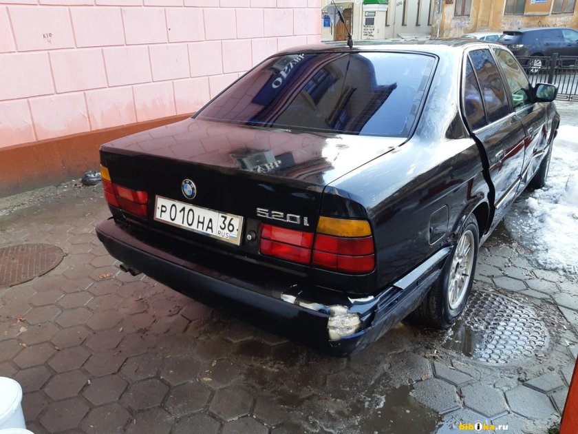 БМВ 520 1992