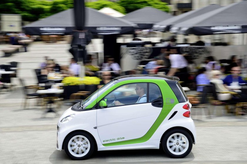 Smart Fortwo электромобиль