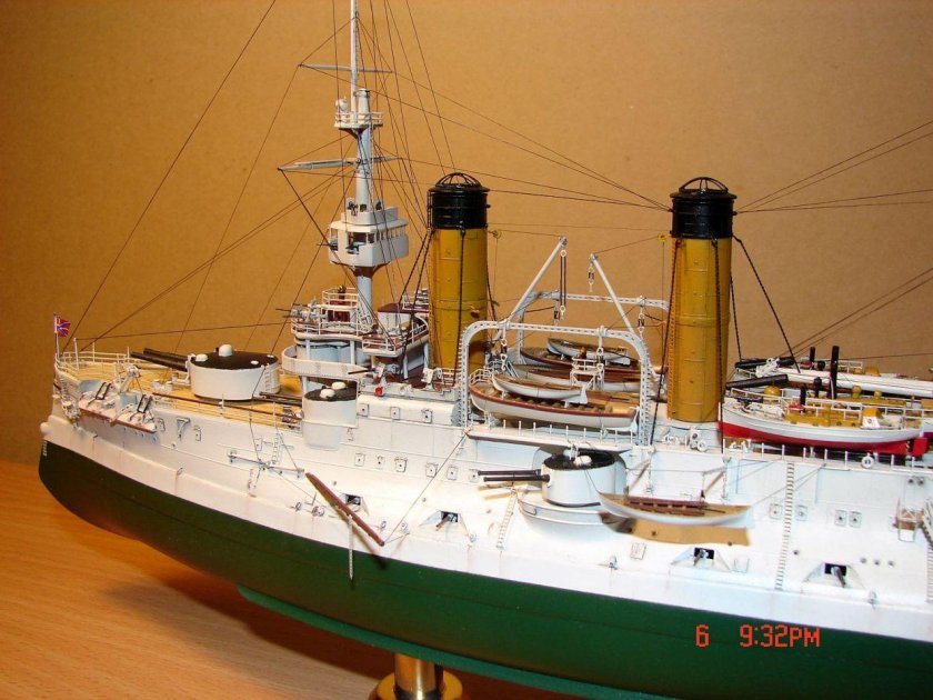 Цесаревич броненосец Трумпетер 1904