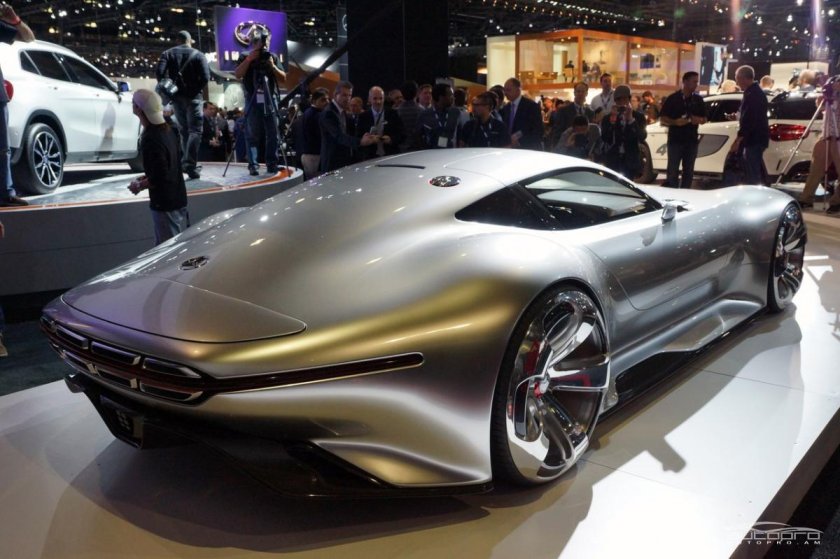 Mercedes-Benz AMG Vision Gran Turismo