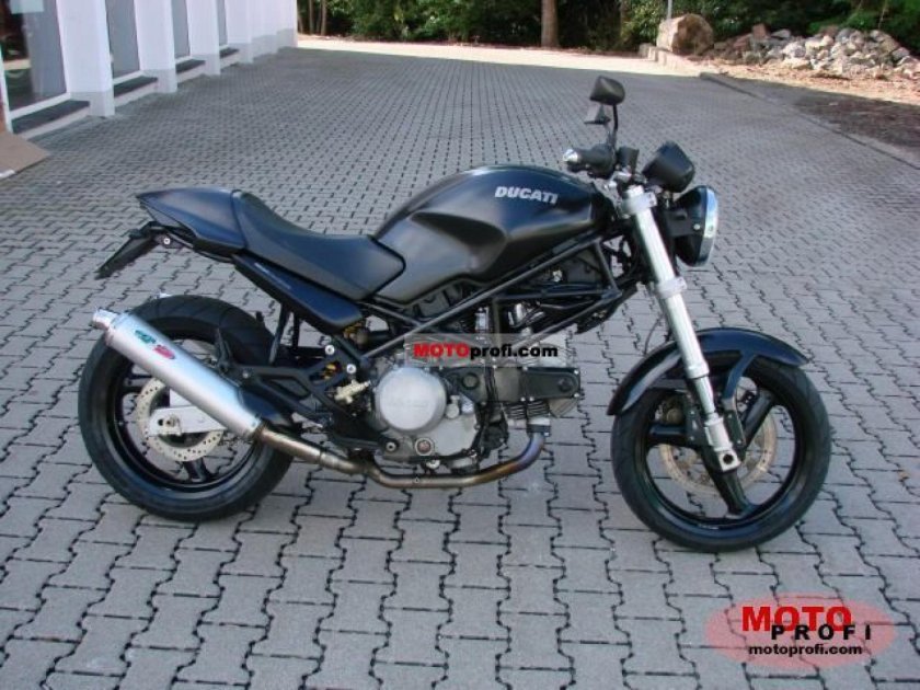 Ducati Monster 600 2001