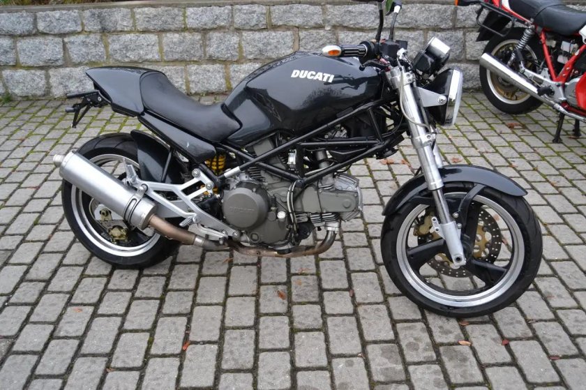 Ducati monster 600