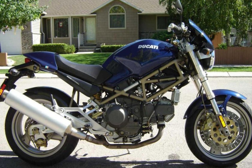 Ducati Monster 400 2000