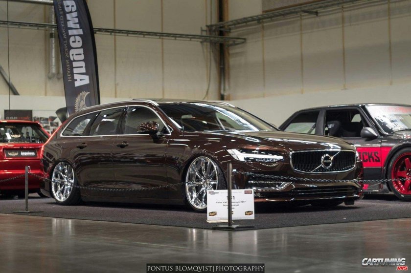 Volvo v90 stance