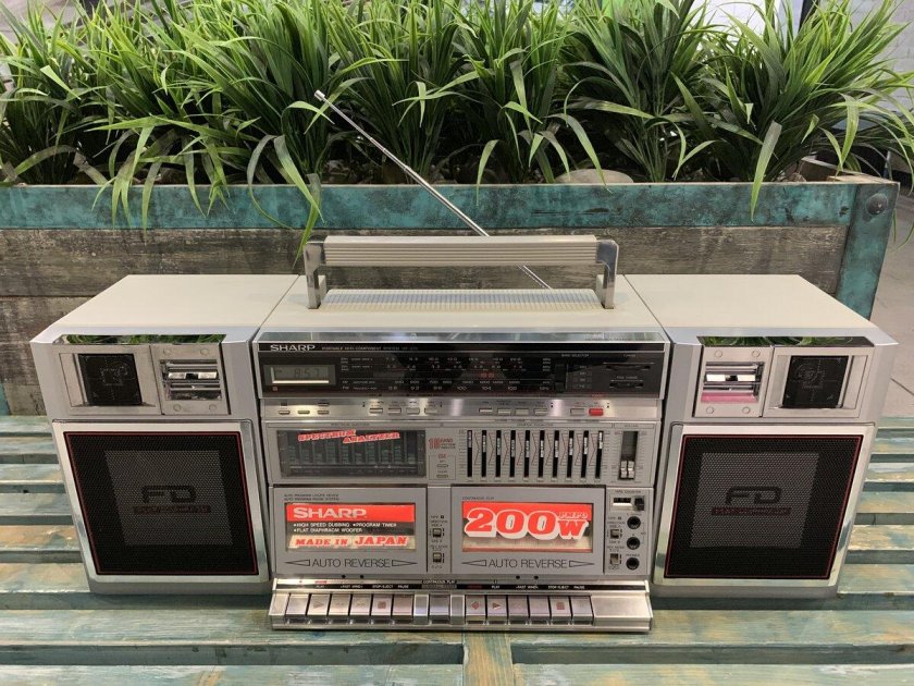 Магнитола Шарп 939