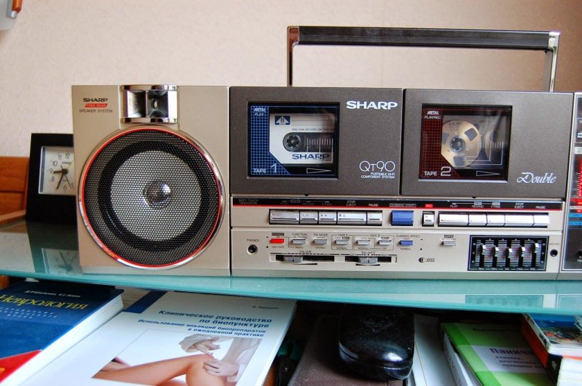Sharp qt-90