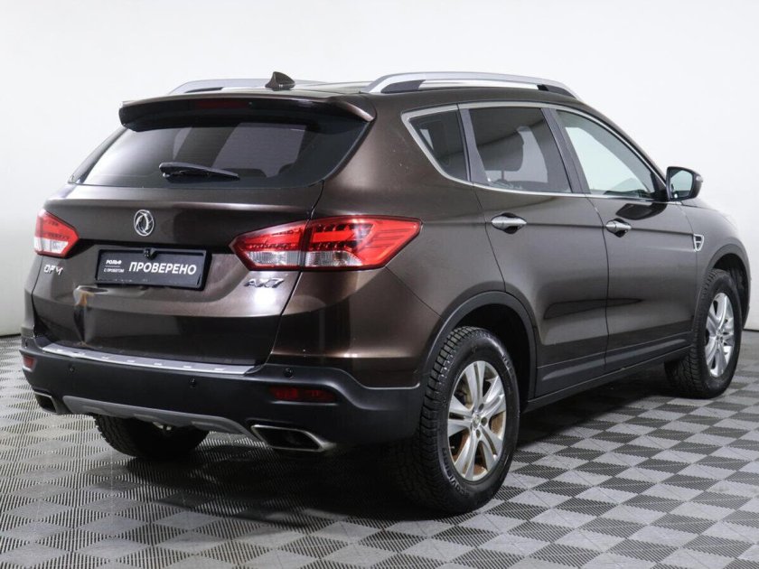 Dongfeng ax7